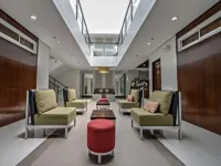 Holiday Suites Business District (Empire Suites Hotel) Hotels in Palawan
