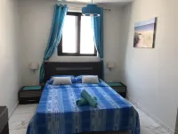 Sea View 2 Bed Apartment Close to Beach Hotels in Marsaskala