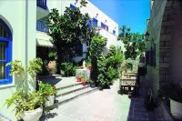 Minoa Hotel