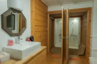 Little Stone House Hotels in Yamanouchi