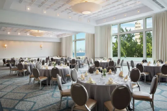 Hilton Philadelphia at Penn’s Landing Отели рядом с достопримечательностью «Индепенденс Нешнел Хисторикал Парк»