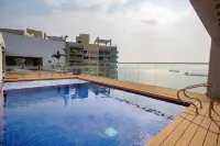 Hilton Garden Inn Santa Marta - С бассейном