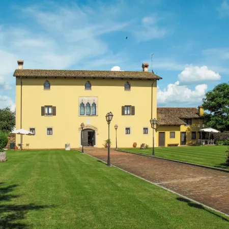 Domus Magna