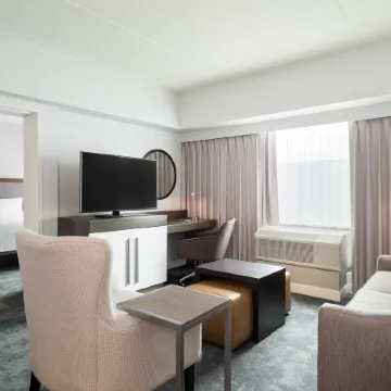 Hampton Inn Philadelphia Center City-Convention Center Отели рядом с достопримечательностью «Зал Независимости»