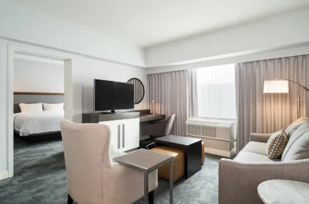 Hampton Inn Philadelphia Center City-Convention Center Отели рядом с достопримечательностью «Welcome Park»