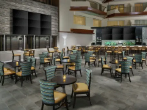 DoubleTree by Hilton Orlando Airport Hotel Hoteles en Orlando