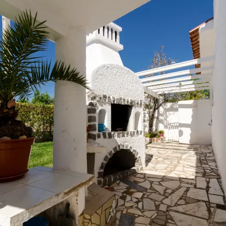 Charming 3Br Villa with Pool in Armação de Pêra