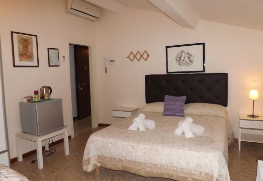 B&B Central Toma - Housity