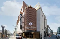 ベニキア チョナン ツーリスト ホテル のホテル