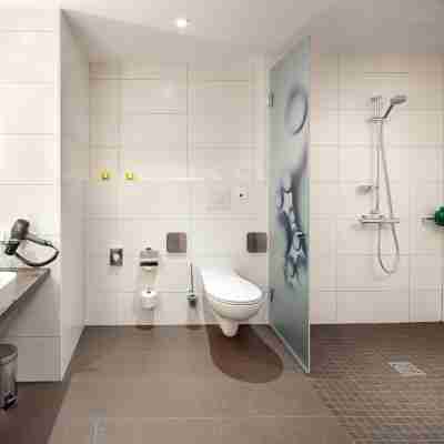 Holiday Inn Berlin City East Side Rooms