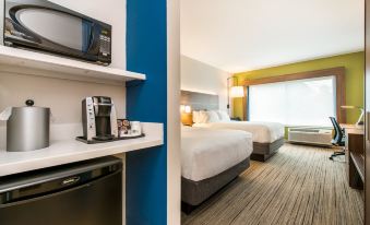 Holiday Inn Express & Suites Lagrange