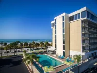 Cirque St Armands Beachside