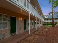 HomeTowne Studios by Red Roof Atlanta – Lawrenceville Hotels in Lawrenceville