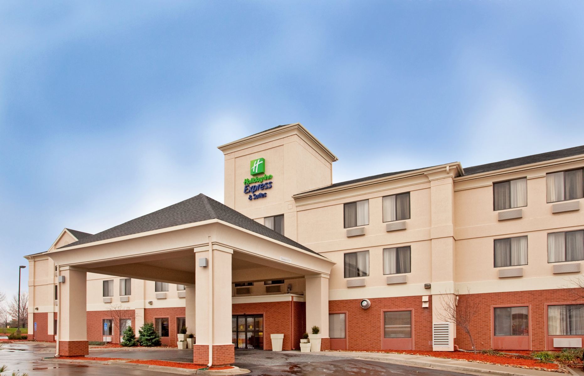 Holiday Inn Express & Suites KANSAS CITY-LIBERTY (HWY 152) by IHG
