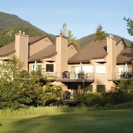 Whispering Woods Resort