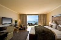 Le Mirador Resort and Spa Hotel di Cully