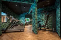 Best Western Plus Hostellerie du Vallon - Gym