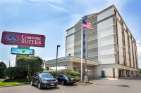 Comfort Suites at Woodbridge Hotel a Carteret