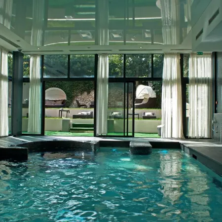 Best Western Premier Grand Monarque Hotel Spa