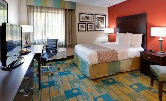 La Quinta Inn & Suites by Wyndham Plattsburgh
