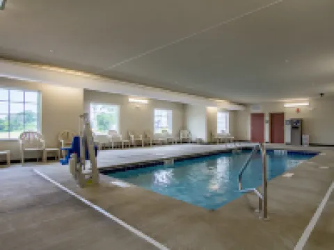 Cobblestone Hotel & Suites - Orrville Hotels in Wayne County