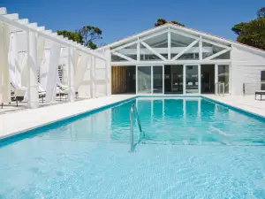 Playas Art Hotel