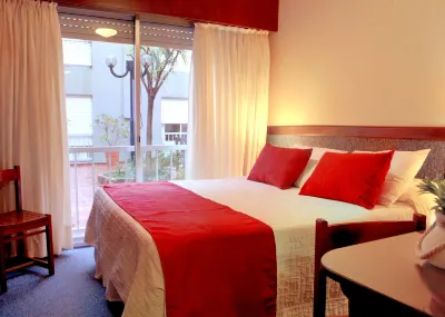 Hotel Leoncia Hotels in 