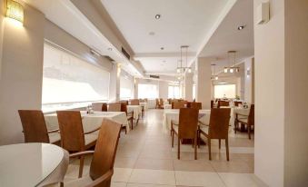 Hotel Lebed