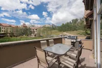 Le Chamonix I by AvantStay Condo w Views in Great Location