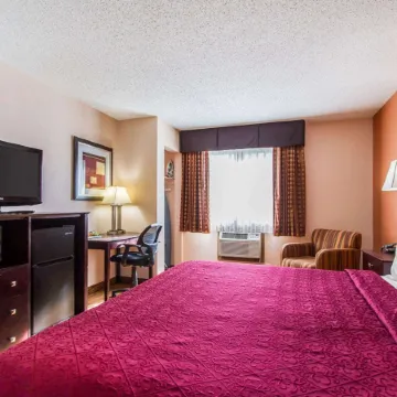 Quality Inn & Suites Ottumwa North