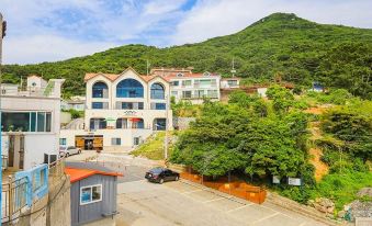 Geoje Island the Grace Pension