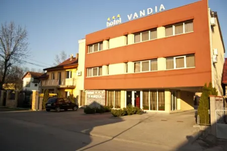 Hotel Vandia Отели в г. Dumbravita