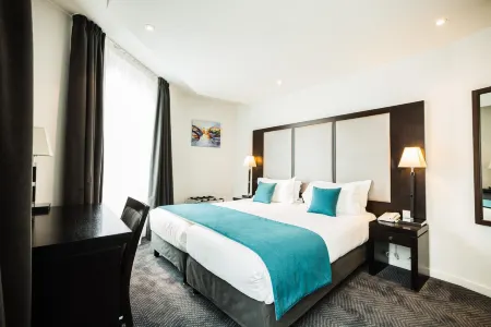 巴黎柏寧飯店（近聖奧古斯丁堂）