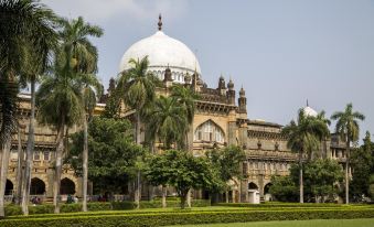 Hotel Suncity Apollo, Colaba