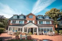 Strandhotel Strande - parking
