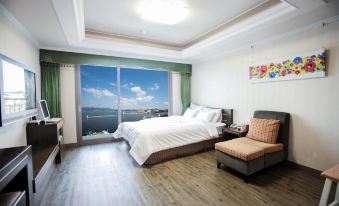 Tongyeong Bay Condo Hotel