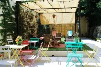 The Hostello Hotel di 