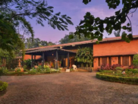 Syna Tiger Resort Bandhavgarh Hotels in Tala