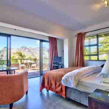 Dreamhouse Guest House Rooms