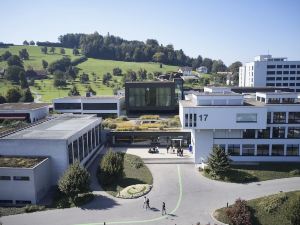 CAMPUS SURSEE Seminarzentrum AG