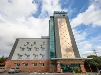 Gangjin Prince Happy Hotel Hotels in Gangjin-gun
