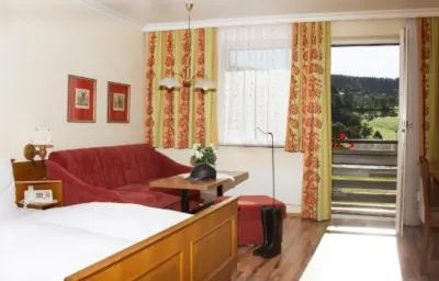 Hotel Reitzentrum Hausruckhof Timelkam 주변 호텔