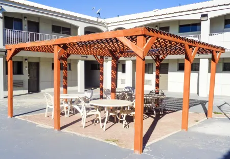 HomeTowne Studios Odessa