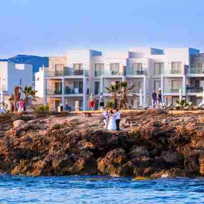 Amphora Hotel & Suites Hotel Exterior