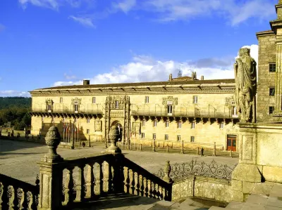 Parador de Santiago - Hostal Dos Reis Catolicos Hotel berhampiran Plaza del Obradoiro