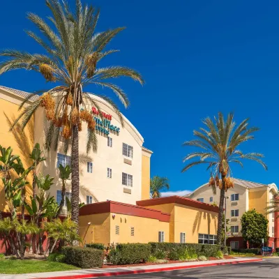 阿納海姆天使棒球場萬豪TownePlace飯店 Anaheim Regional Transportation Intermodal Center附近的飯店
