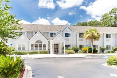 Microtel Inn & Suites by Wyndham Pooler/Savannah
