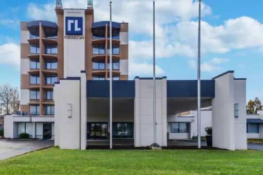 โรงแรมสนามบินเซนต์หลุยส์ โรงแรมใน