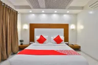 Hotel Comfort فنادق في Bholav Part