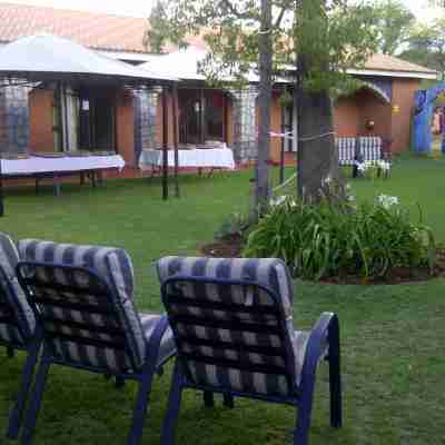 Villa Mexicana Guesthouse Hotel Exterior